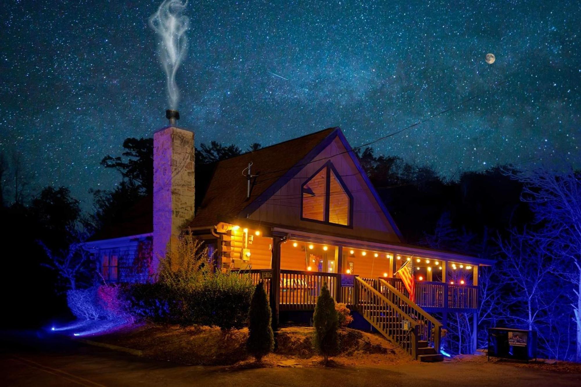 Ryes And Shine Bootlegger'S Cabin! Hot Tub* Pool* Arcade* Billiards *Ev * Pet Friendly Сивиървил Екстериор снимка